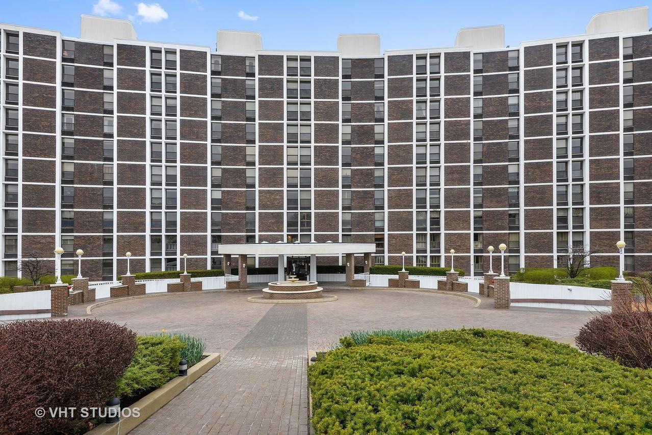 1500 Sheridan Rd. #9C, Wilmette, IL 60091