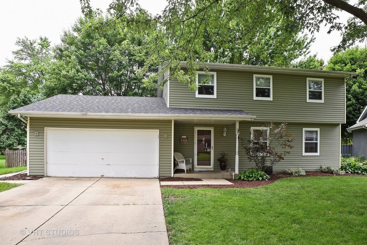 151 Bannock Ct., East Dundee, IL 60118
