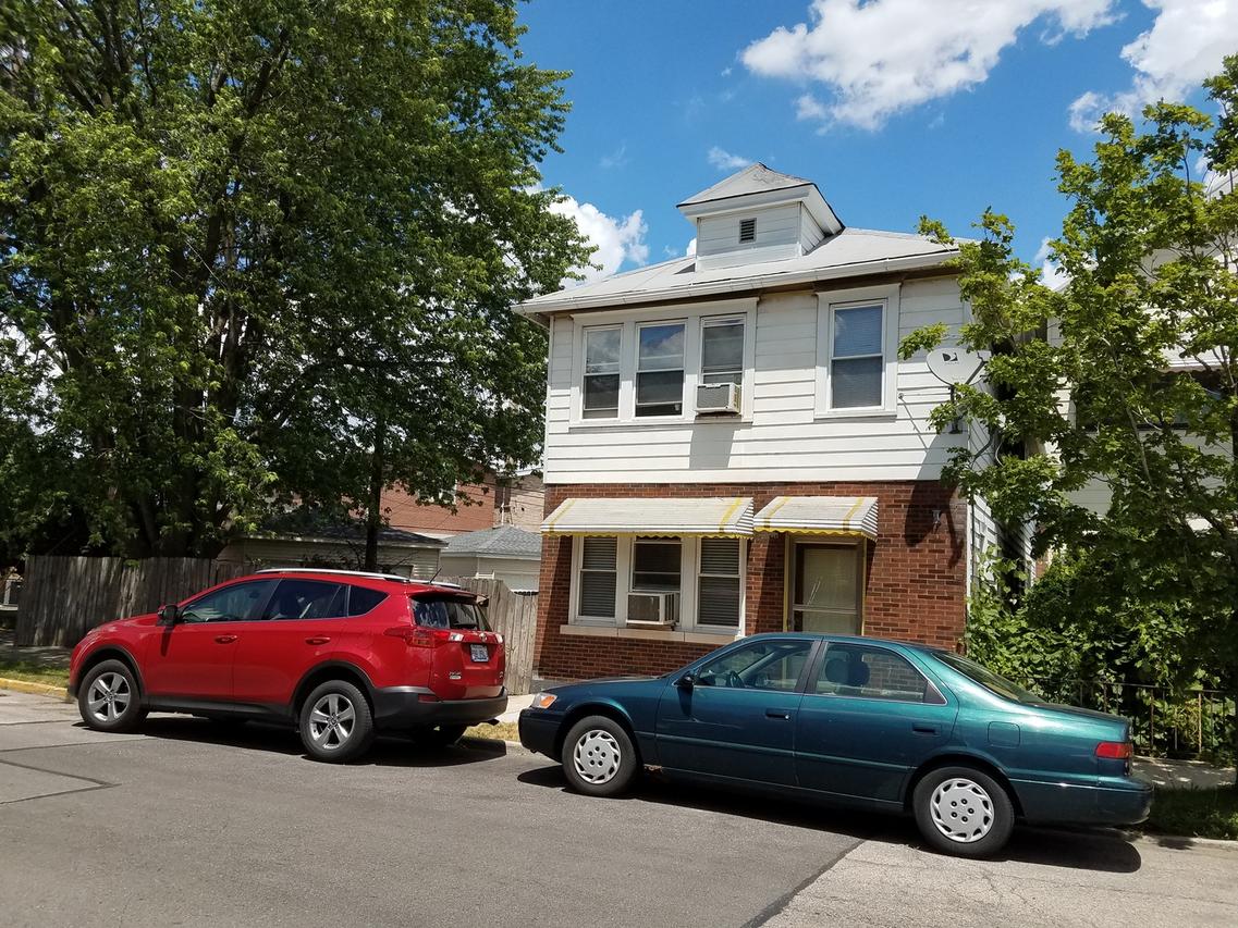 2517 S Throop St., Chicago, IL 60608