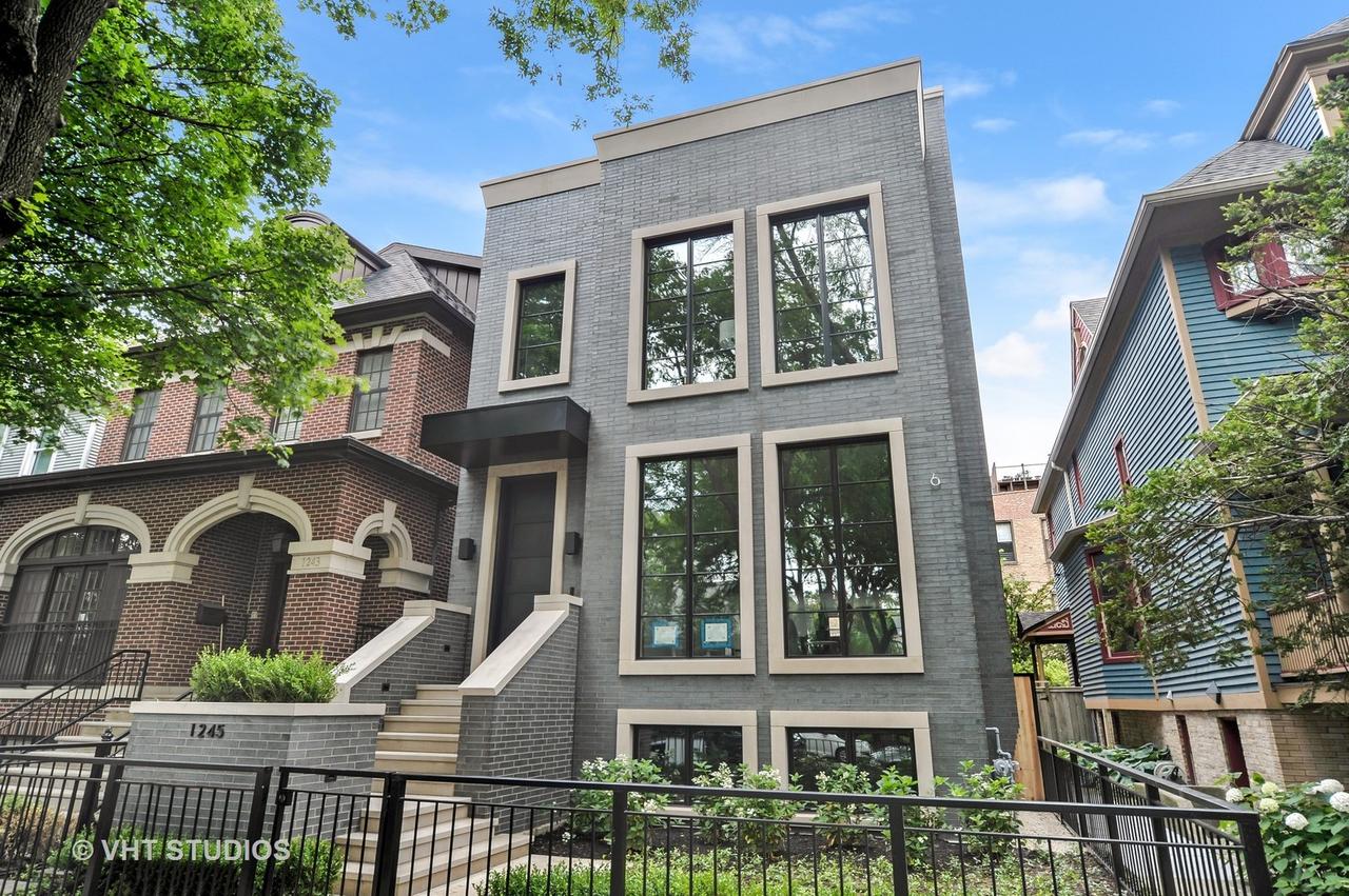1245 W Montana St., Chicago, IL 60614