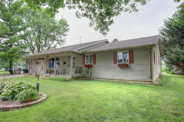 1687 Willowdale Dr., St. Joseph, IL 61873