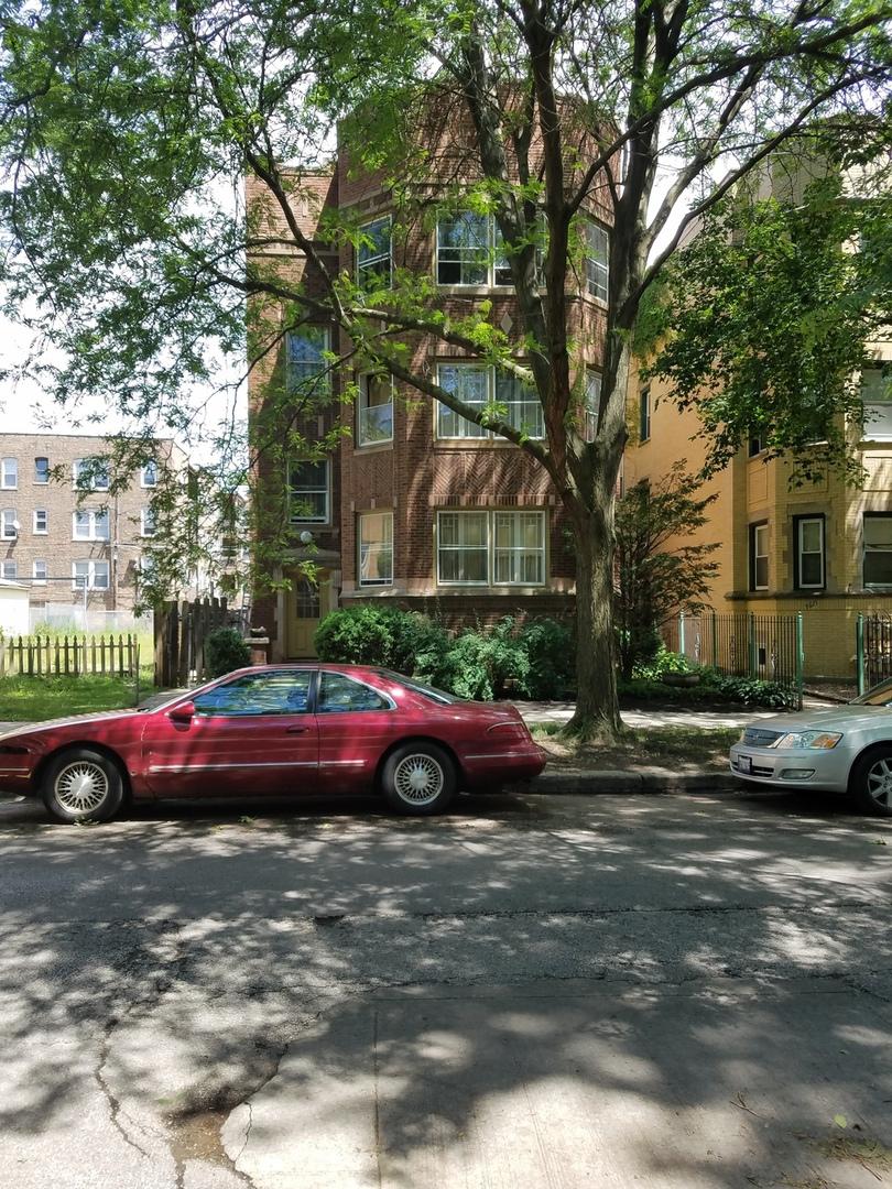 7625 S Essex Ave., Chicago, IL 60649