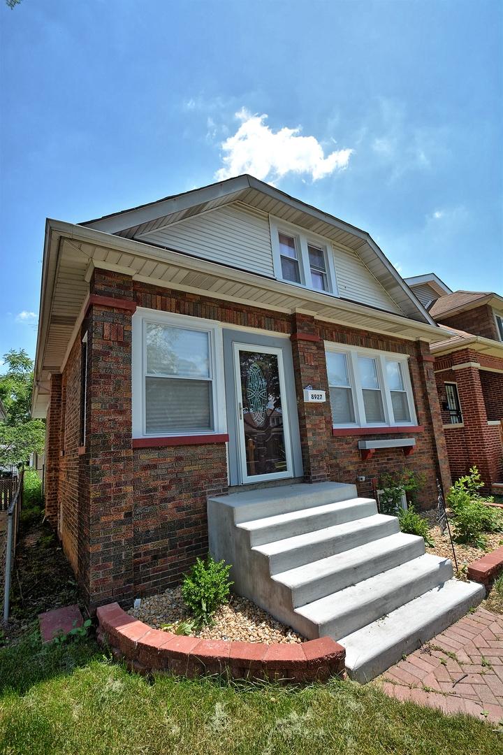 8927 S May St., Chicago, IL 60620