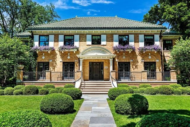 1028 Chestnut Ave., Wilmette, IL 60091