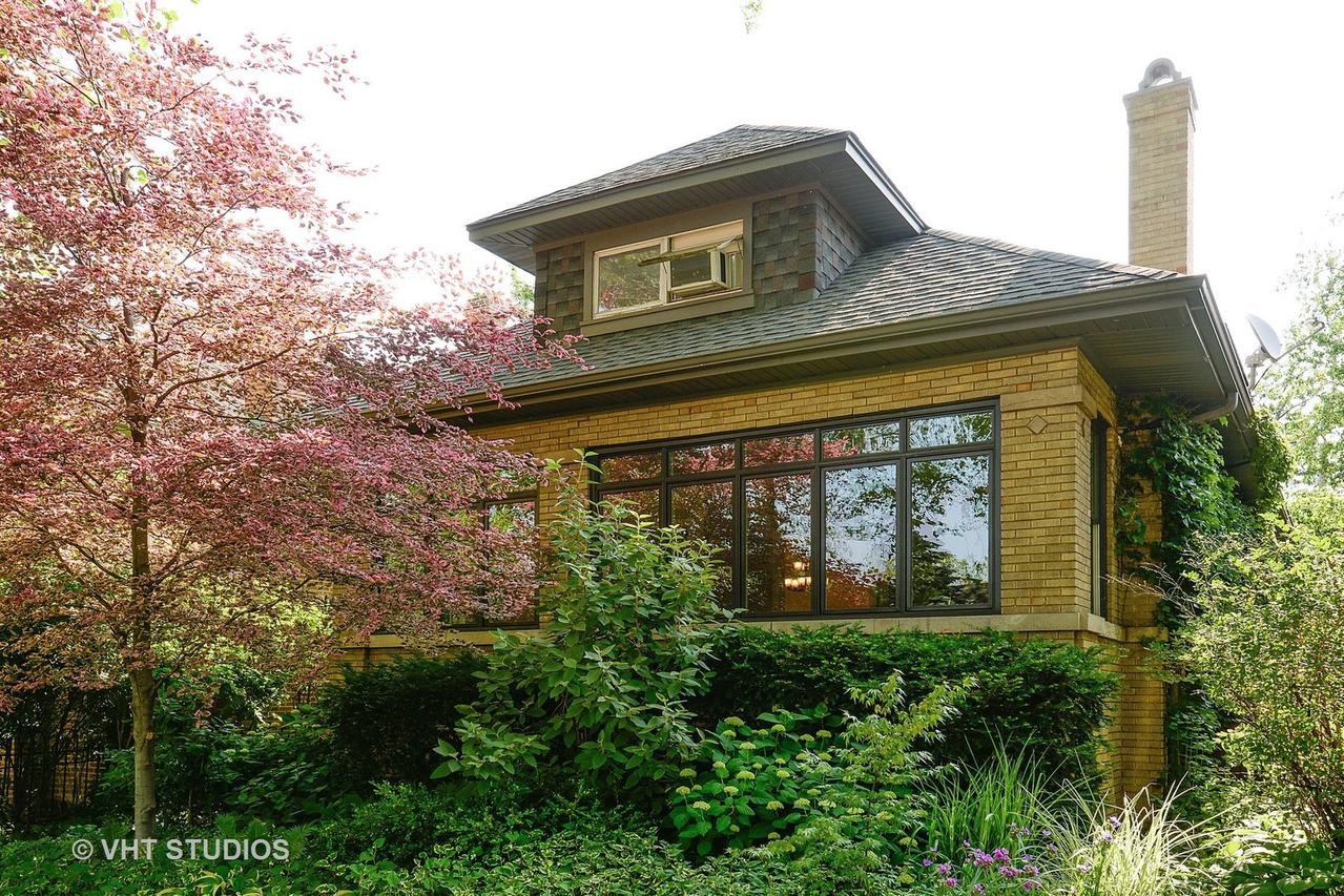 5125 N Saint Louis Ave., Chicago, IL 60625