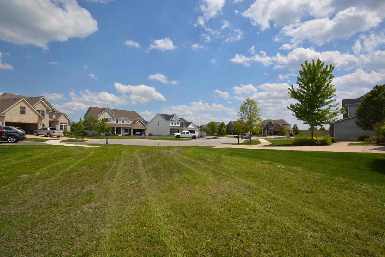 4807 Brabazon Ct., Naperville, IL 60564