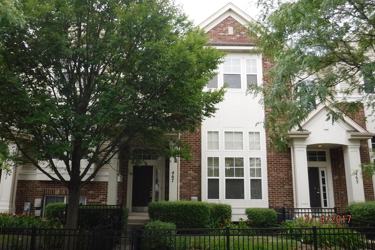 467 Grosvenor Ln. #54, Aurora, IL 60504
