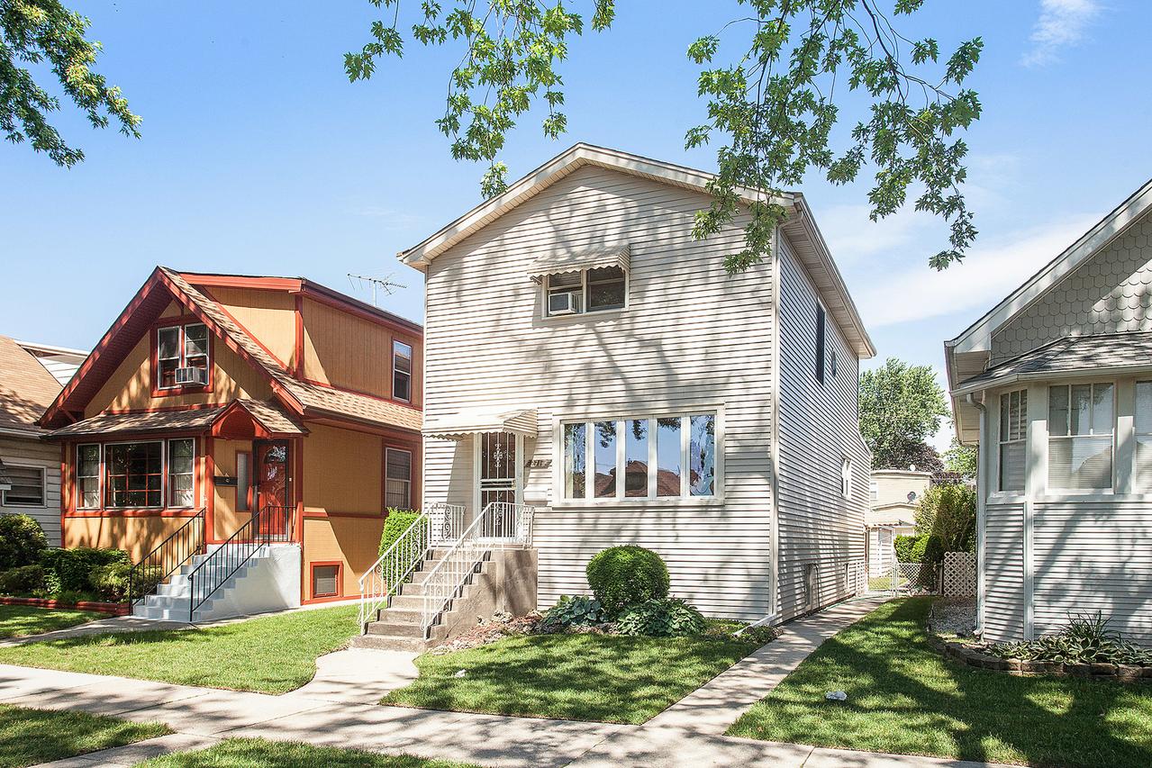 2717 N Neva Ave., Chicago, IL 60707