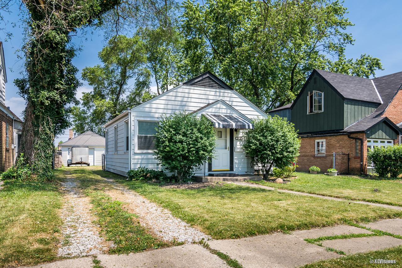 3922 147th Pl., Midlothian, IL 60445