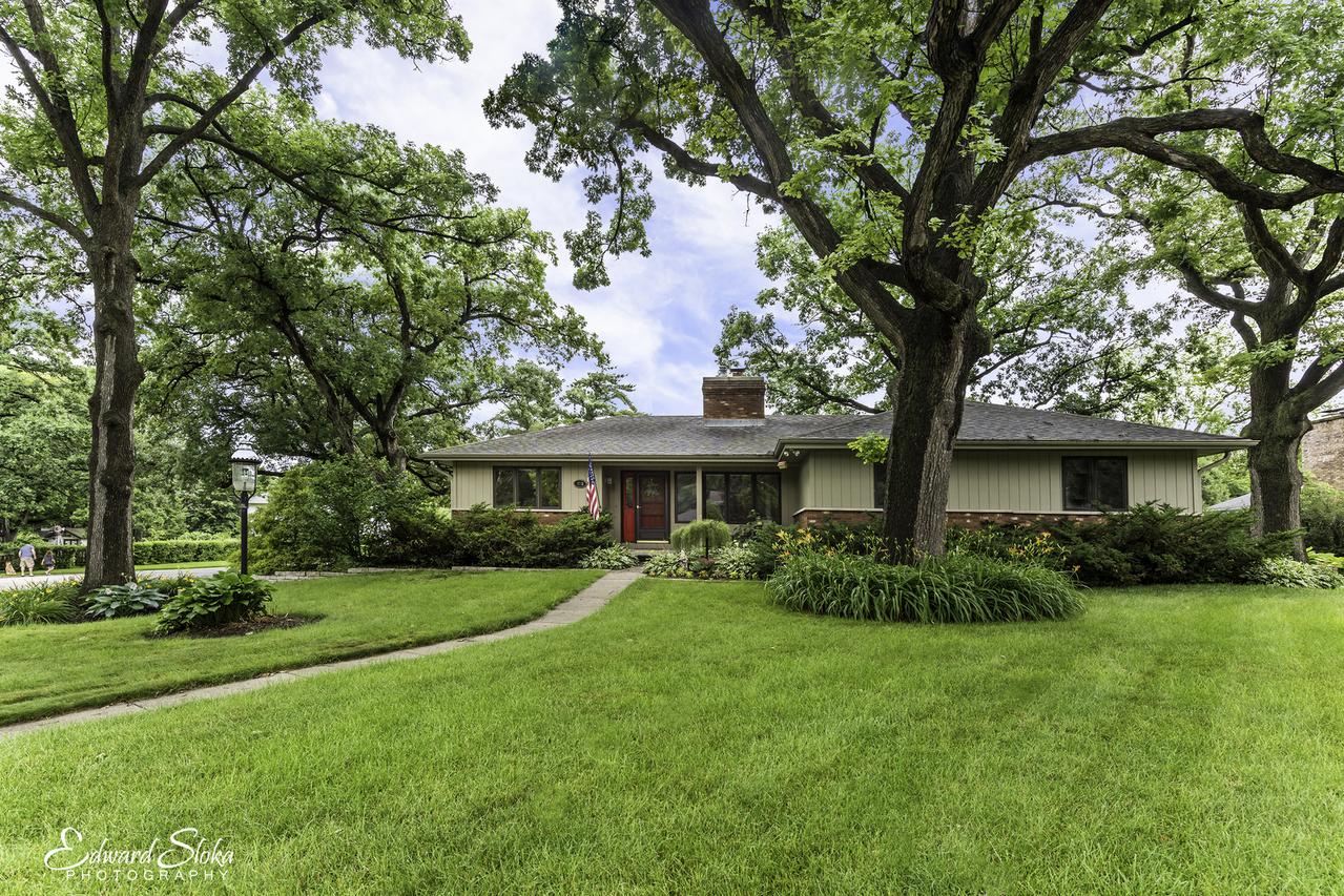 4718 Valerie Dr., Crystal Lake, IL 60014
