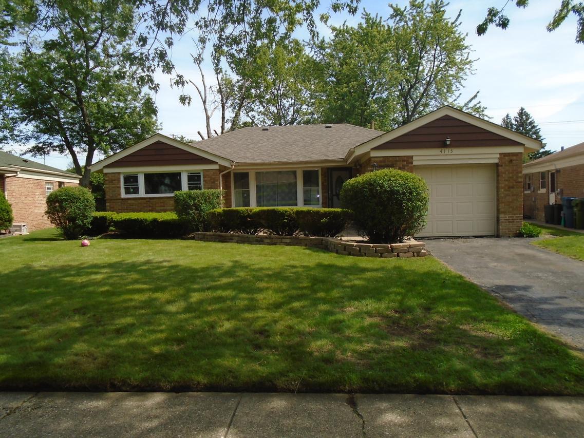 4115 Dean Dr., Oak Lawn, IL 60453