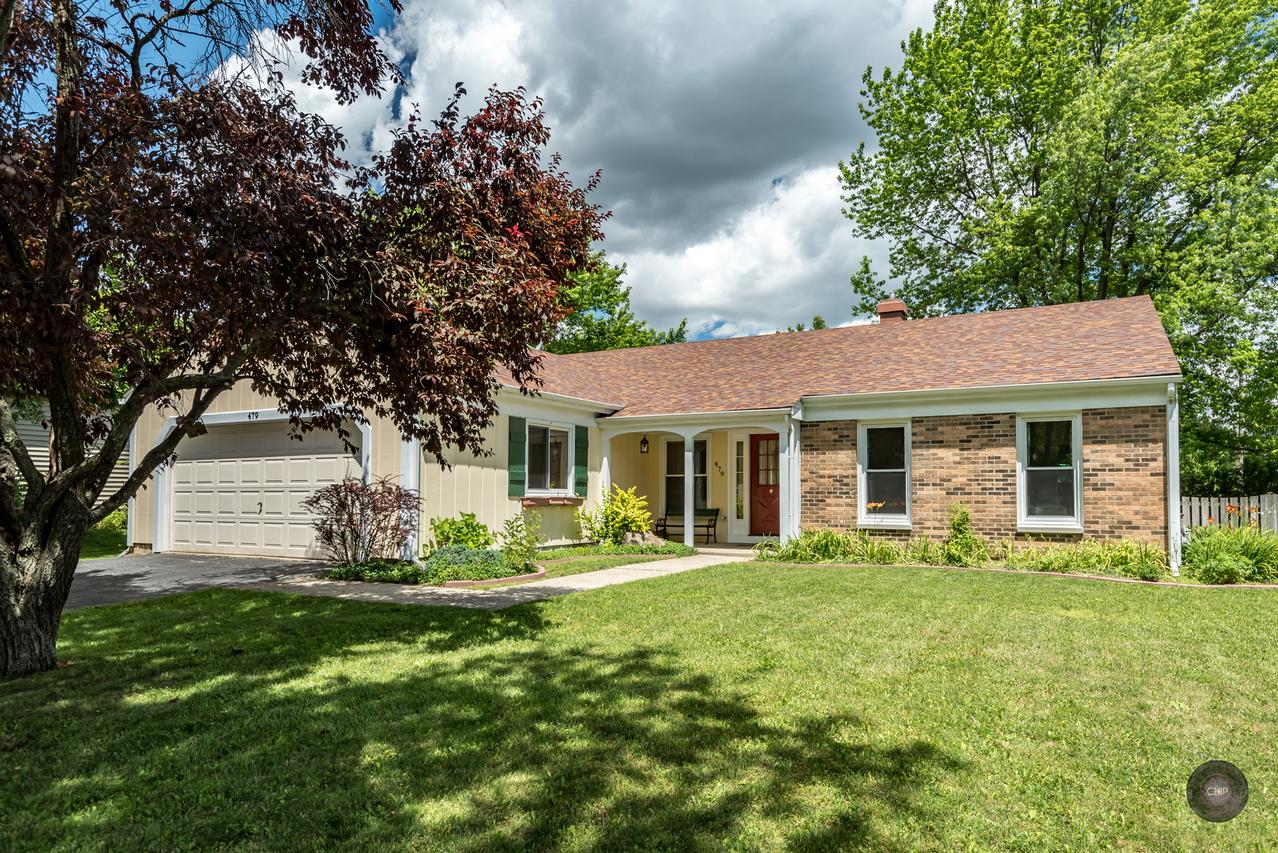 479 Newport Dr., Naperville, IL 60565