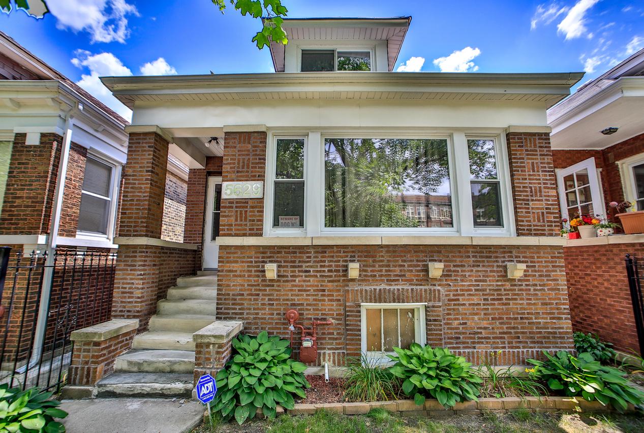 5629 S Rockwell St., Chicago, IL 60629