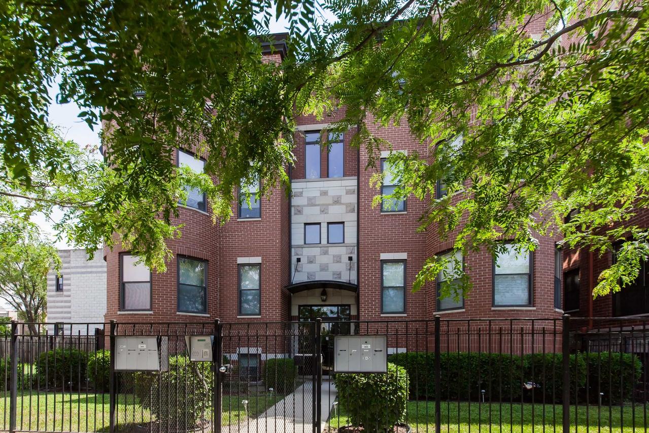 4449 S Lake Park Ave. #4S, Chicago, IL 60653