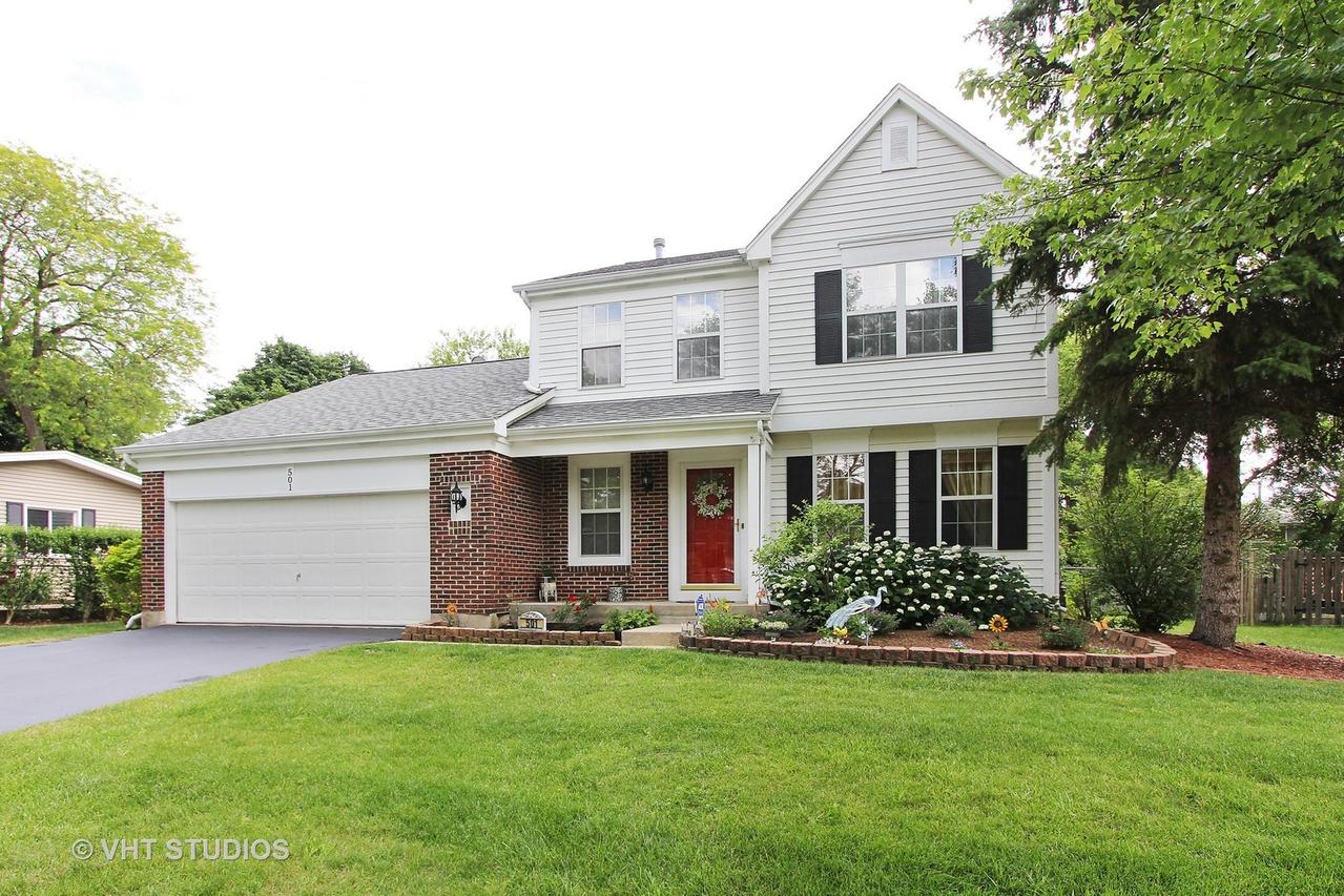 501 Hillside Dr., Mundelein, IL 60060