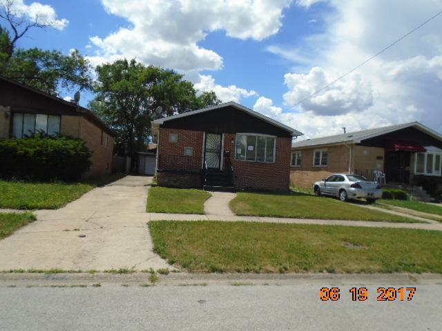 322 Prairie Ave., Calumet City, IL 60409