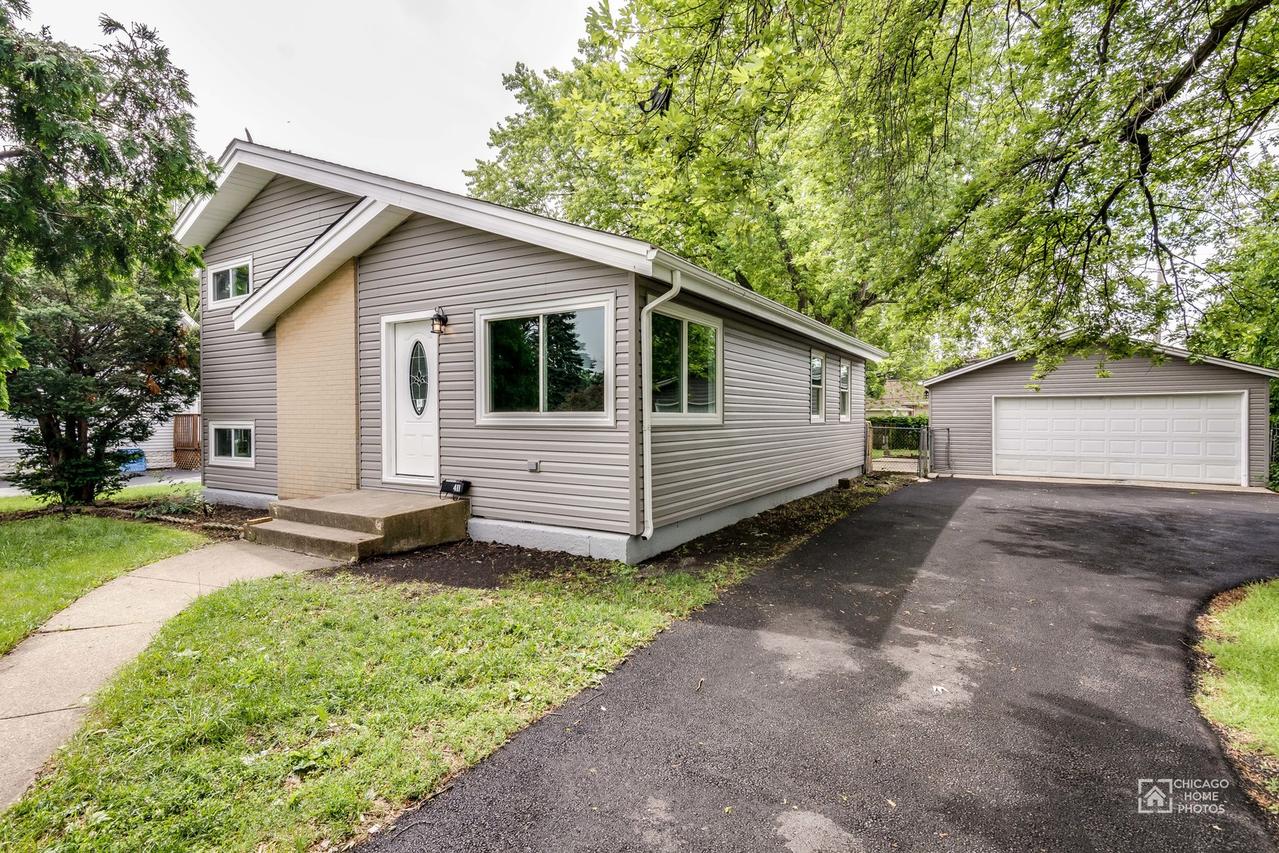 411 Morse Dr., Northlake, IL 60164