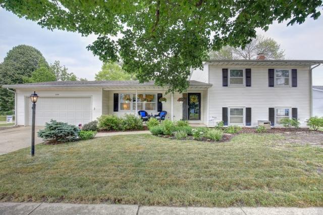 2208 Rebecca Dr., Champaign, IL 61821