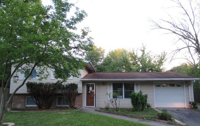 201 Andover Ct., Bolingbrook, IL 60440