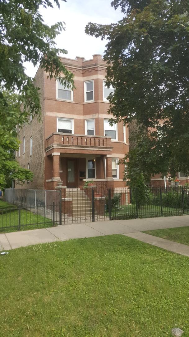 871 N Sacramento Blvd., Chicago, IL 60622
