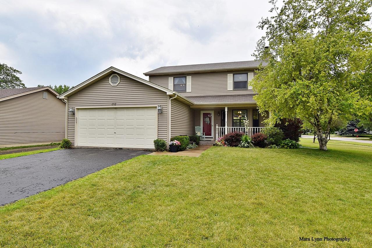 312 Pin Oak Dr., North Aurora, IL 60542