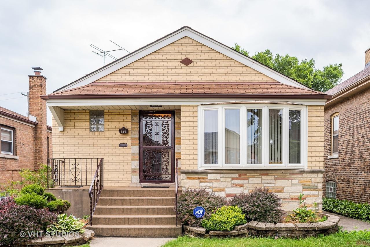 8239 S Honore St., Chicago, IL 60620