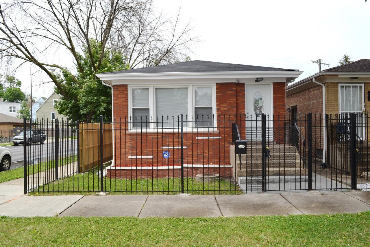 4358 W Cortez St., Chicago, IL 60651
