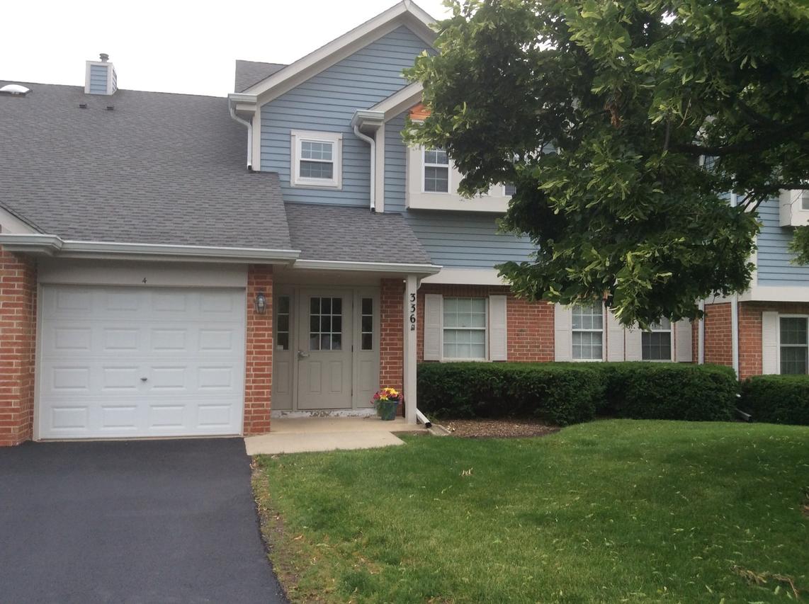 336 Charlotte Ct. #1, Schaumburg, IL 60193