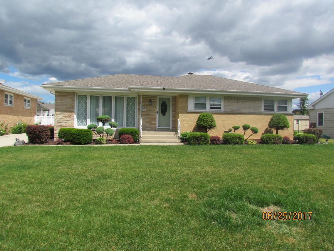 4925 N Prospect Ave., Norridge, IL 60706