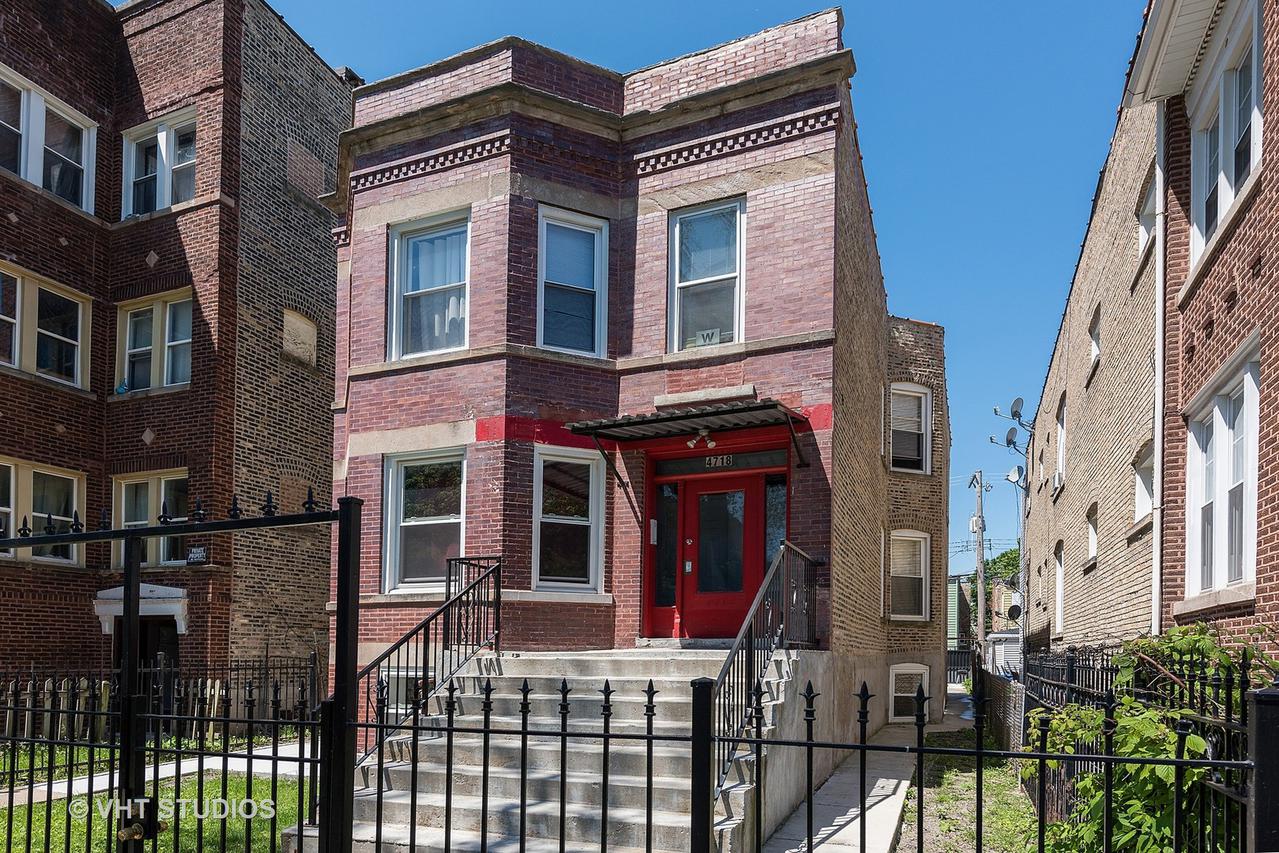 4718 N Central Park Ave., Chicago, IL 60625