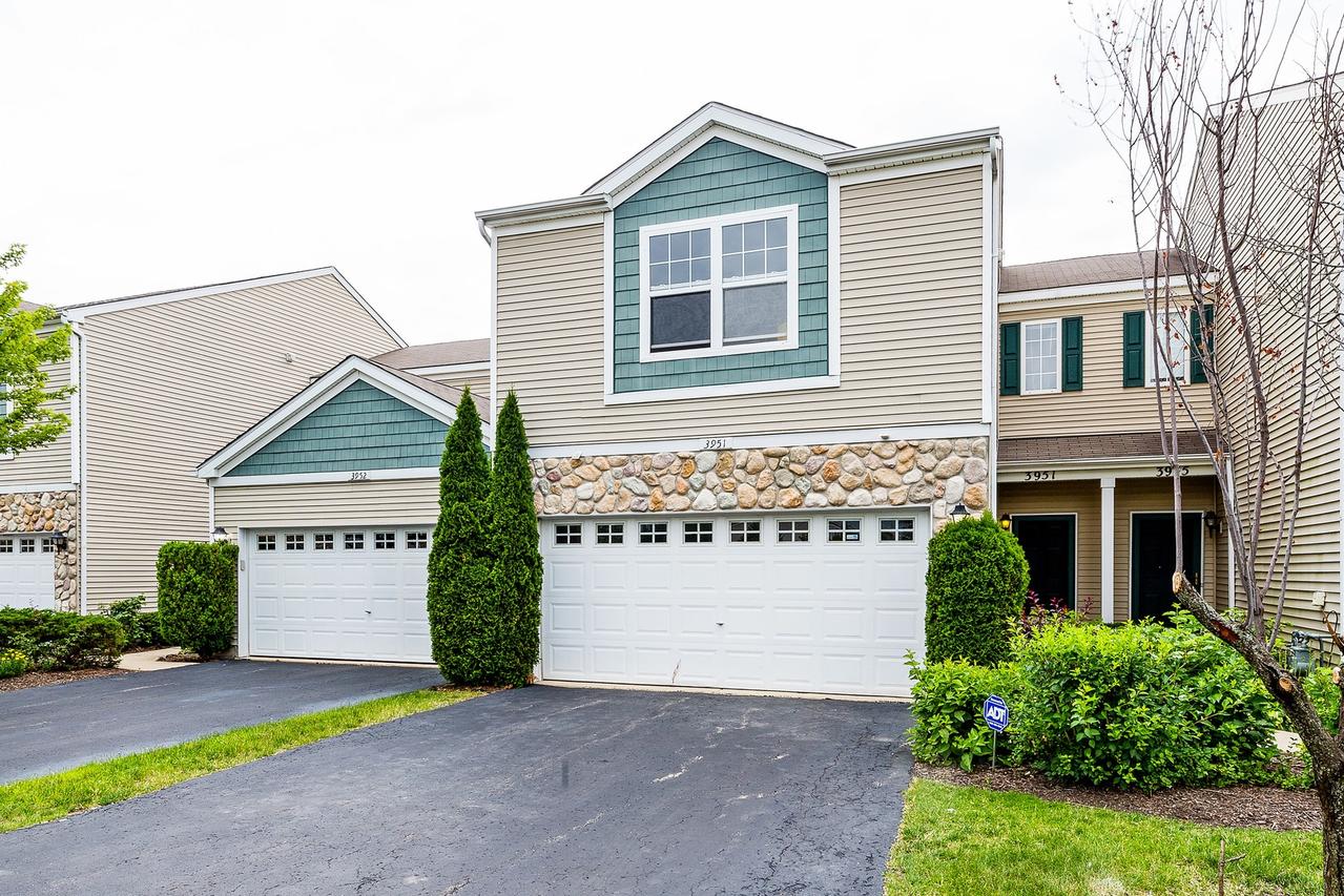3951 Granite Ct., Aurora, IL 60504