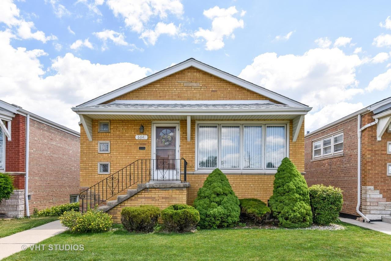 6641 S Kilbourn Ave., Chicago, IL 60629