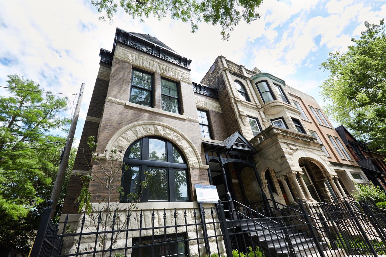 2245 N Seminary Ave., Chicago, IL 60614