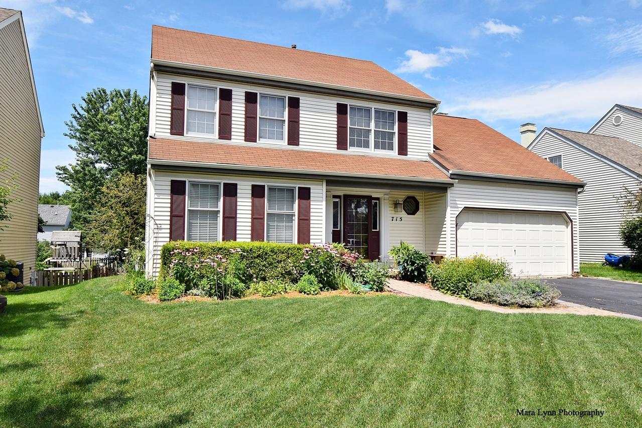 715 Lancaster Ln., Geneva, IL 60134