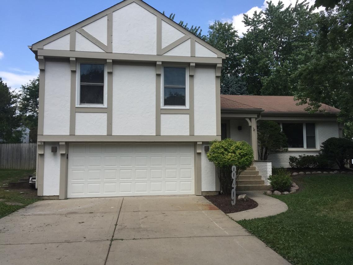 849 Chaucer Way, Buffalo Grove, IL 60089