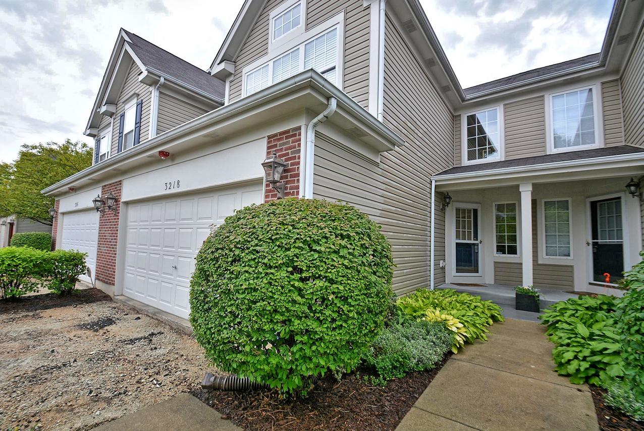3218 Cool Springs Ct., Naperville, IL 60564