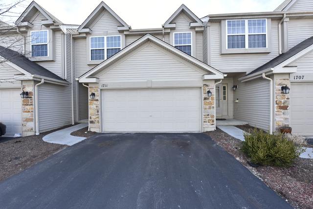 1711 Maplewood Ct., Grayslake, IL 60030