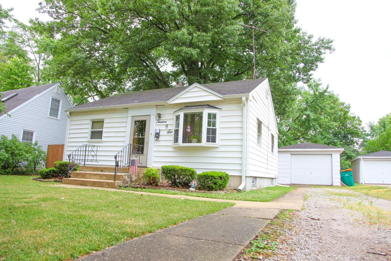 1206 John St., Joliet, IL 60435