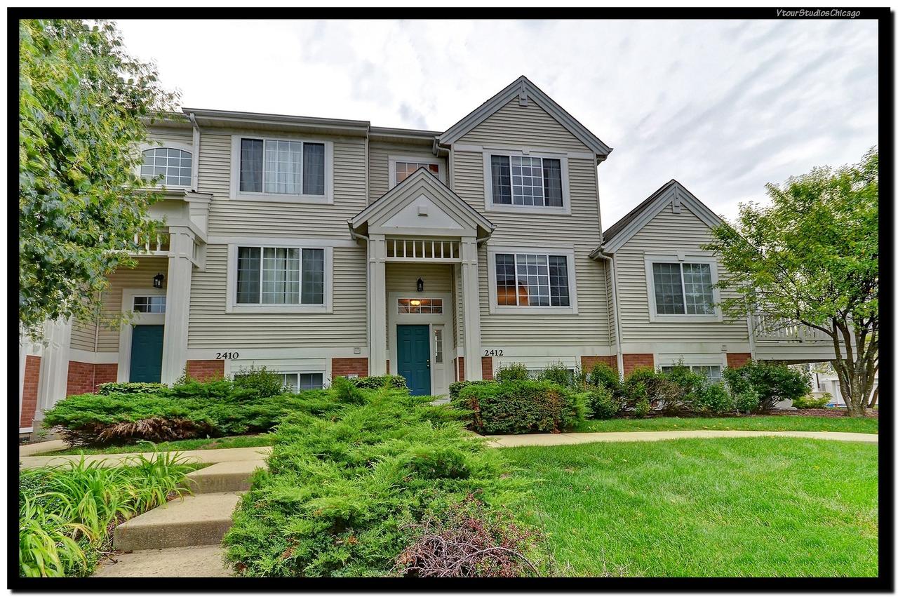 2412 Oakfield Dr., Aurora, IL 60503