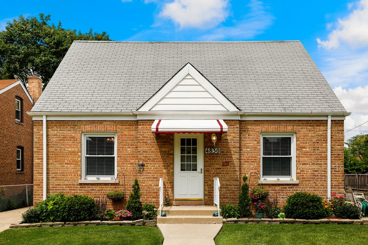 4830 N Mobile Ave., Chicago, IL 60630