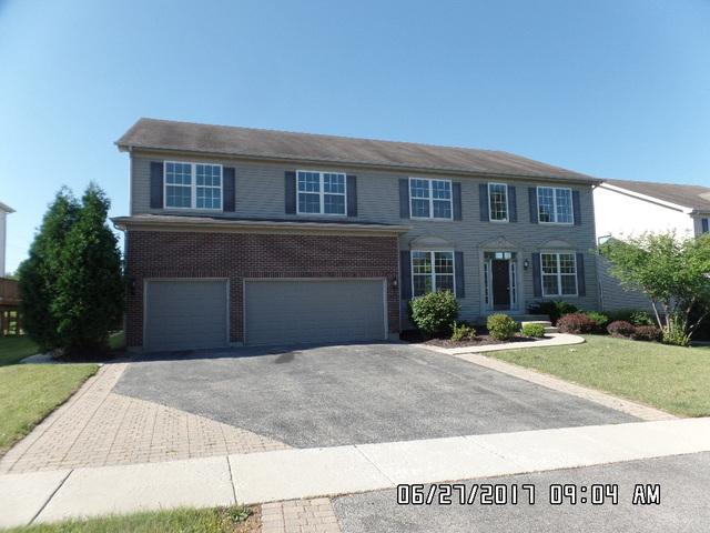 709 Lindsey Ln., Bolingbrook, IL 60440