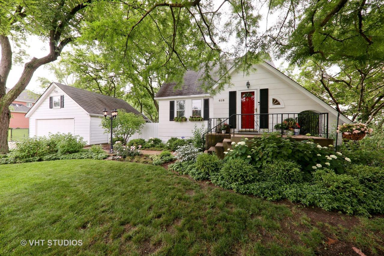 618 41st St., Downers Grove, IL 60515