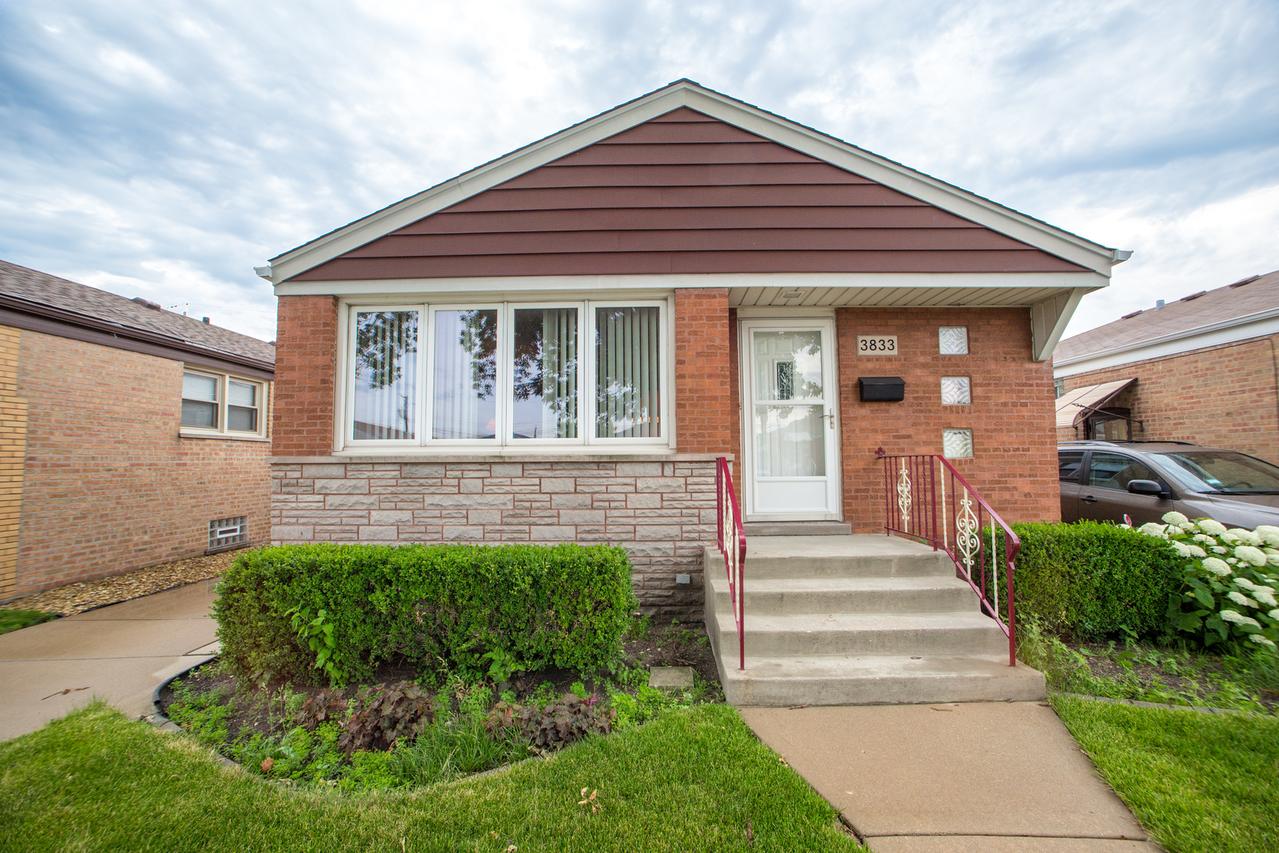 3833 W 76th Pl., Chicago, IL 60652