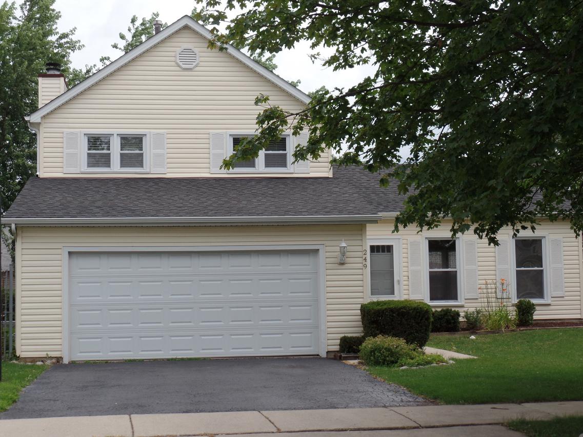 249 Commonwealth Dr., Bolingbrook, IL 60440