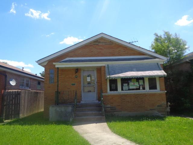 9923 S Fairfield Ave., Chicago, IL 60655