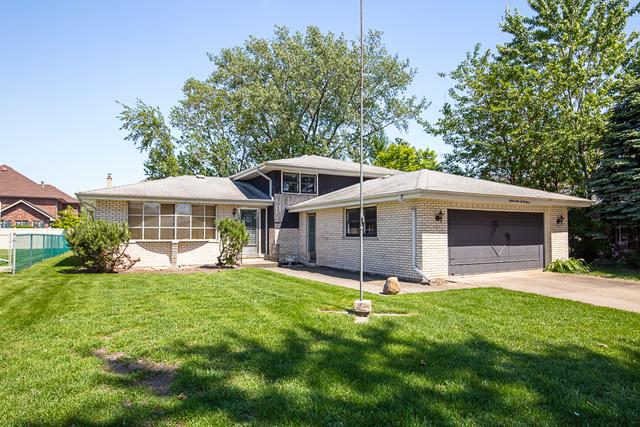 9933 Massasoit Ave., Oak Lawn, IL 60453