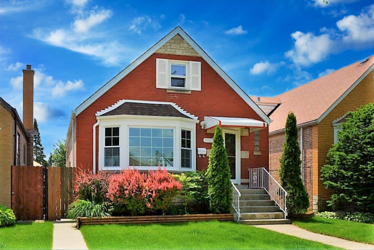 6245 W Roscoe St., Chicago, IL 60634