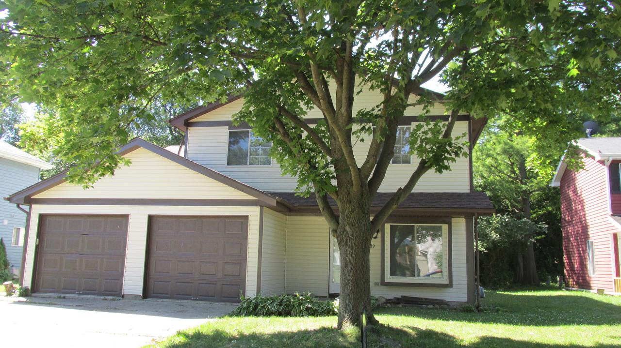 539 Milton Dr., Naperville, IL 60563