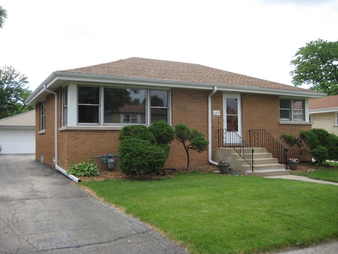 1102 Richard Ave., Berkeley, IL 60163