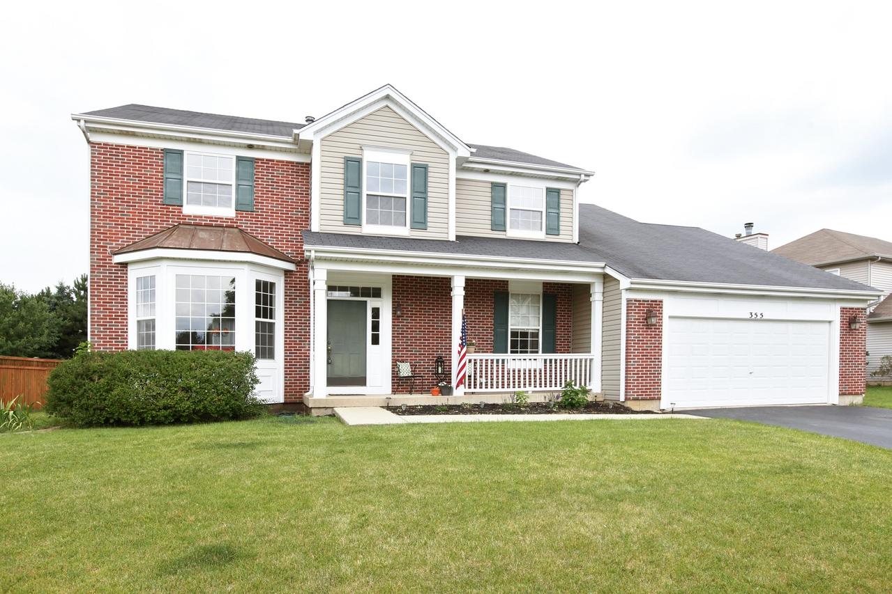 355 Foxbend Cir., Bolingbrook, IL 60440